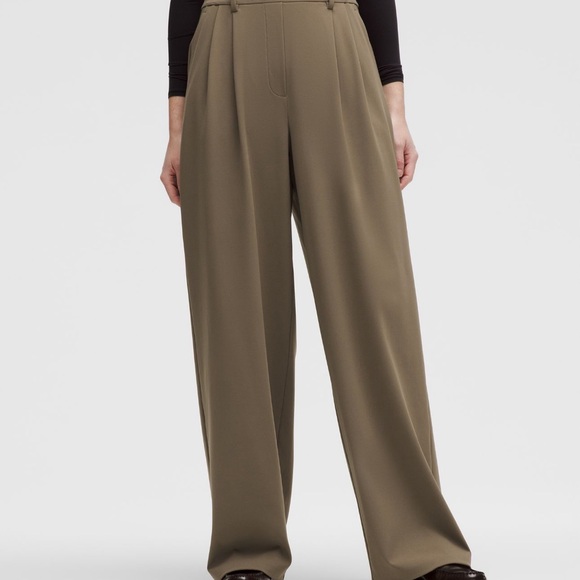 Lululemon Daydrift High-Rise Trouser Regular - Picture 4 of 9